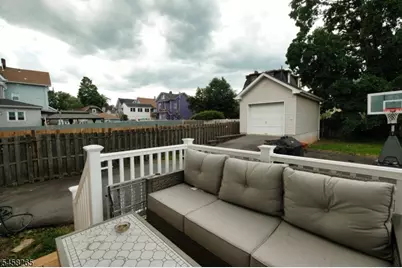 431 E 7th St, Plainfield, NJ 07060 - Photo 24
