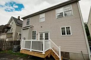 431 E 7th St, Plainfield, NJ 07060 - Photo 26