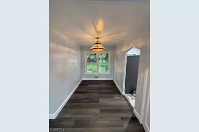 93 Willow St, Elmwood Park, NJ 07407 - Photo 2