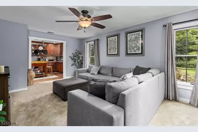 7 S Locust Lake Rd, Hope Township, NJ 07825 - Photo 6