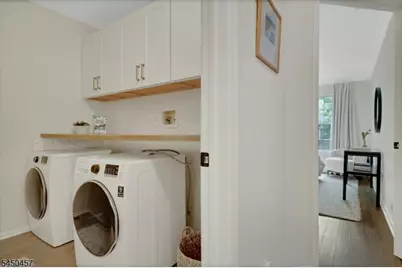 132 Stratford Dr, Nutley, NJ 07110 - Photo 28