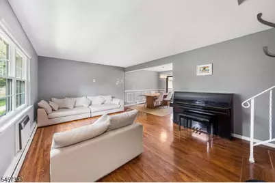 768 Springfield Ave #E7, Summit, NJ 07901 - Photo 2