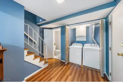 768 Springfield Ave #E7, Summit, NJ 07901 - Photo 18