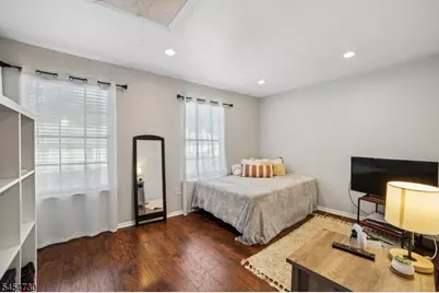 355 Tebe Pl, Union Township, NJ 07088 - Photo 26