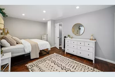 355 Tebe Pl, Union Township, NJ 07088 - Photo 22