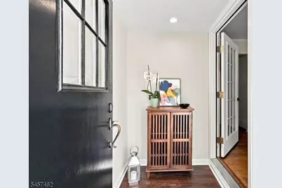 41 Hamilton St, Madison, NJ 07940 - Photo 2