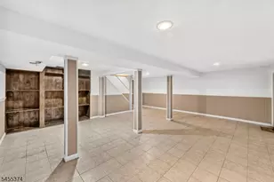 490 S Woods Rd, Hillsborough Township, NJ 08844 - Photo 32