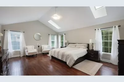8 Downingtown Ct, Warren Township, NJ 07059 - Photo 16