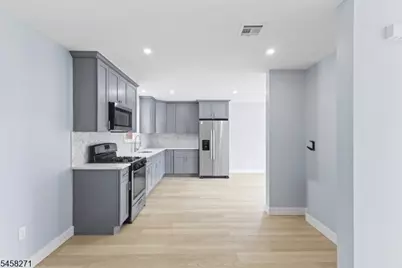 97 Cedar Hill Ave, Belleville, NJ 07109 - Photo 14