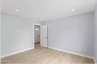 97 Cedar Hill Ave, Belleville, NJ 07109 - Photo 18