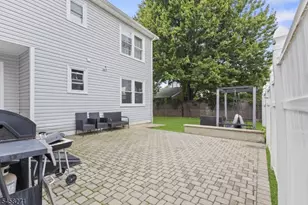 97 Cedar Hill Ave, Belleville, NJ 07109 - Photo 6