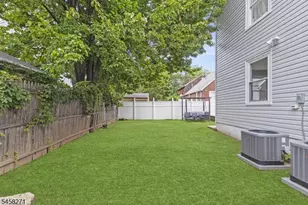 97 Cedar Hill Ave, Belleville, NJ 07109 - Photo 8