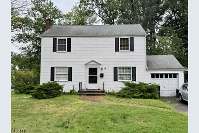 13 Wellington Rd, Livingston, NJ 07039 - Photo 2