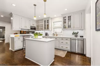 150 Hawthorne Ave, Glen Ridge, NJ 07028 - Photo 16