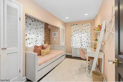 150 Hawthorne Ave, Glen Ridge, NJ 07028 - Photo 34