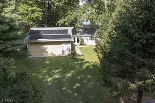 28 Laketop Dr, Hampton Township, NJ 07860 - Photo 22