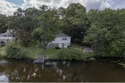 28 Laketop Dr, Hampton Township, NJ 07860 - Photo 24