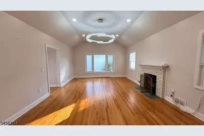 88 Meadowbrook Rd, North Plainfield, NJ 07062 - Photo 2