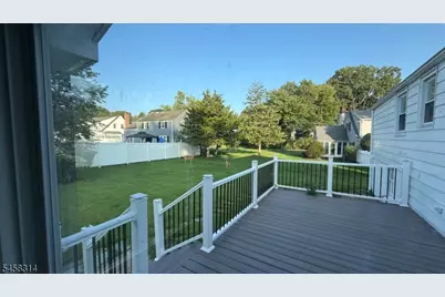88 Meadowbrook Rd, North Plainfield, NJ 07062 - Photo 14