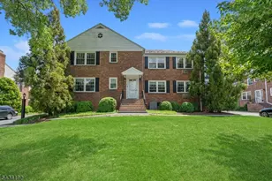 68-86 New Engave, Summit, NJ 07901 - Photo 1