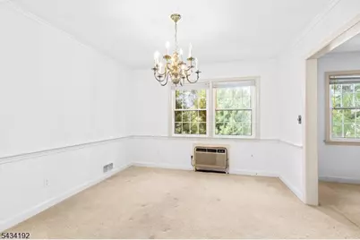 68-86 New Engave #32, Summit, NJ 07901 - Photo 6