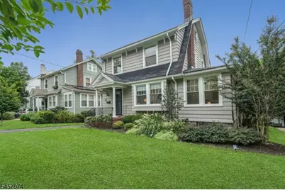 28 Oxford Ter, West Orange Township, NJ 07052 - Photo 2