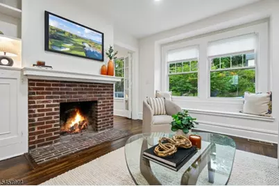 28 Oxford Ter, West Orange Township, NJ 07052 - Photo 6