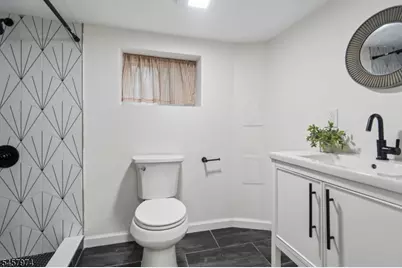 28 Oxford Ter, West Orange Township, NJ 07052 - Photo 36