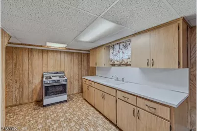 59 Huron Ave, Clifton, NJ 07013 - Photo 32