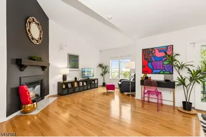 4 Di Donna Ct #4, Clifton, NJ 07013 - Photo 22