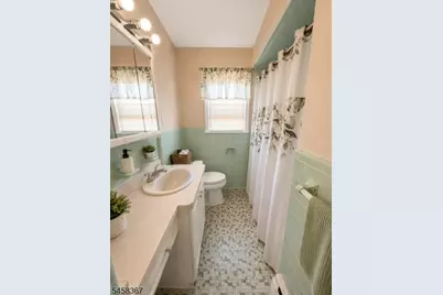 85 Valley Rd, Clark Township, NJ 07066 - Photo 6