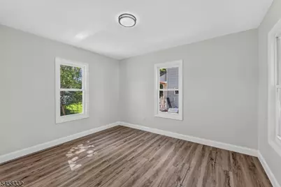 32 3rd St, Somerville, NJ 08876 - Photo 26