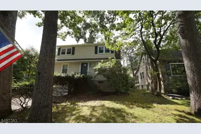 163 Chestnut Dr, Wayne, NJ 07470 - Photo 2