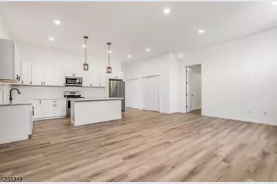 7 Moran Street #B, Newton, NJ 07860 - Photo 2