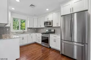 539 Logan Dr, Roxbury Township, NJ 07850 - Photo 4