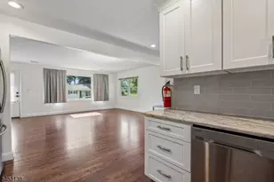 539 Logan Dr, Roxbury Township, NJ 07850 - Photo 6
