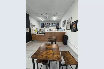 16 Sanford St, East Orange, NJ 07018 - Photo 6
