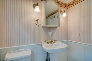 25 Monroe St, Somerville, NJ 08876 - Photo 22