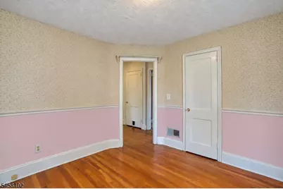 25 Monroe St, Somerville, NJ 08876 - Photo 18