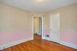 25 Monroe St, Somerville, NJ 08876 - Photo 18