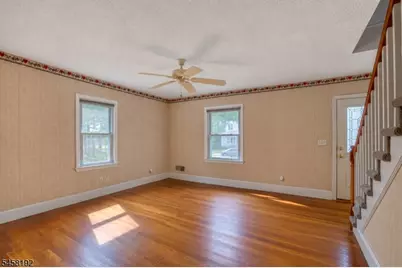 25 Monroe St, Somerville, NJ 08876 - Photo 10