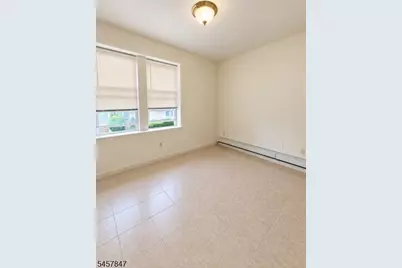 275 Delawanna Ave #4, Clifton, NJ 07014 - Photo 6