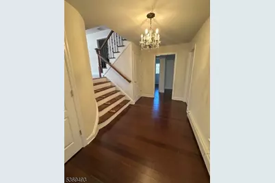 3 Crescent Dr, Parsippany, NJ 07054 - Photo 2