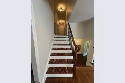 3 Crescent Dr, Parsippany, NJ 07054 - Photo 10