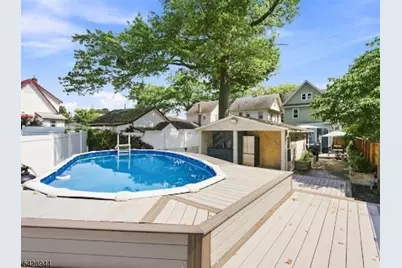 345 E Clay Ave, Roselle Park, NJ 07204 - Photo 38