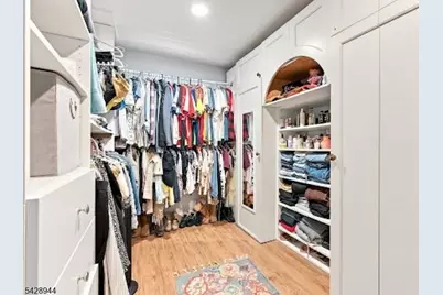 345 E Clay Ave, Roselle Park, NJ 07204 - Photo 16