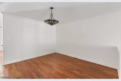 353 Cynthia Ln, Bridgewater, NJ 08807 - Photo 8