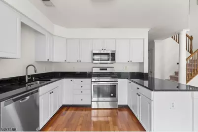 353 Cynthia Ln, Bridgewater, NJ 08807 - Photo 14
