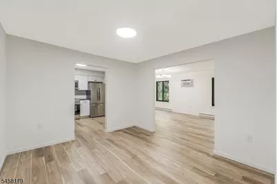 76O Farm Rd #O, Hillsborough Township, NJ 08844 - Photo 10