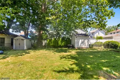 330 Simons Ave, Hackensack, NJ 07601 - Photo 10